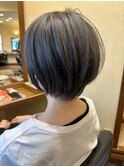 大人ショートボブ