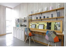 ブロッサム 中台店(Blossom)の雰囲気（セルフドライブースです。スタイリング剤等、色々お試し下さい。）