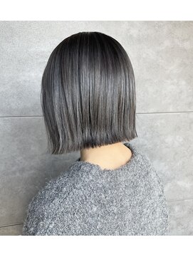 アグライズ(AgRIZE) 切りっぱなしボブ×ハイライト