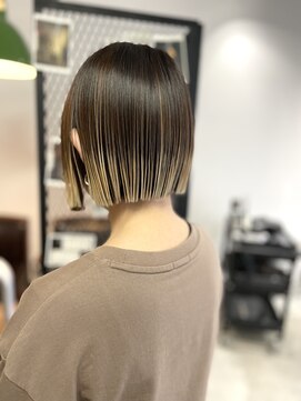 ロスコ(ROTHKO) 【デザインカラーボブ】