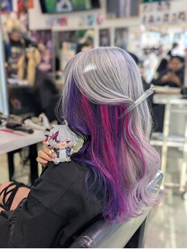 トーキョー オタクヘアー(TOKYO OTAKU HAIR) ブリーチカラー/推しカラー/ホワイトカラー/リタッチ