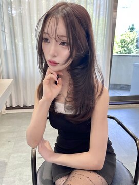 リリー(Lilley) マロンベージュ×小顔レイヤー×韓国風巻き×髪質改善