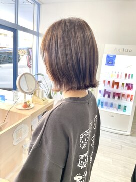 エルフ(elf) 切りっぱなしボブ/レイヤーボブ/韓国/くびれヘア/ミディアム