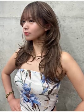 ヌエン 渋谷(NU/EN) 海外ガール風ロングレイヤーカット/バタフライカット/小顔カット
