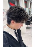フェザーショートニュアンスパーマセンターパートツーブロック