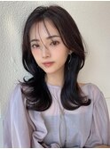 韓国風レイヤー/外ハネくびれ/ミディアムレイヤー/ぱっつん前髪 