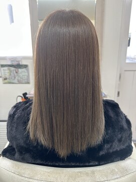 アッシュブラウン