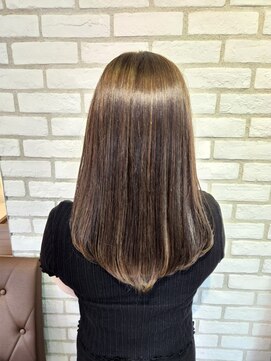 アッシュ 十日市場店(Ash) ハイライト!ライトグレージュカラー