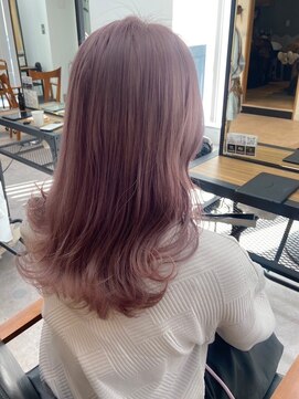 ネオリーブ クーロ(Neolive curro) ラベンダーミルクティーベージュ×Wカラー　美髪/丸型卵型