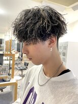 アーリー(Ali'i)&nbsp;2wayショート刈り上げハイライトツイストスパイラルパーマ