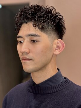 ガーデンヨコハマエスト(GARDEN YOKOHAMA est) フェード ショート パーマ