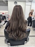 くすみベージュマロンベージュホワイトブロンド細めハイライト