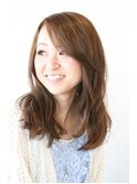 『ふんわり大人ウェーブ×エメラルド』