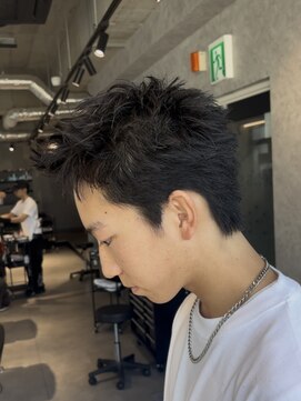 スタッド 松戸(stud. Men‘s) 束感スパイキーショート/ベリーショート/フェード/アップバング