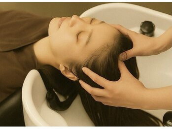 ヴィアルス 花山店(VIARS)の写真/自分へのご褒美、癒しのヘッドスパでリフレッシュ◎南国リゾートの空間で、優雅なひとときを♪