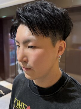 リコ ヘアアンドリラクゼーション 名駅店(LICO HAIR＆RELAXATION) アップバングショート×センターパート