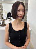 切りっぱなしボブ×顔周りレイヤー