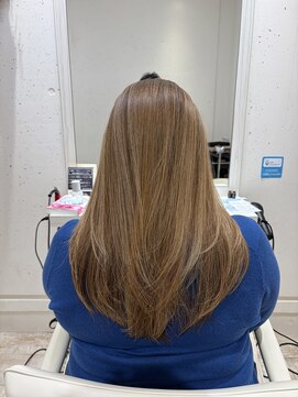 ソイア 春日井店(Soea) 50代 脱白髪染め+髪質改善 After