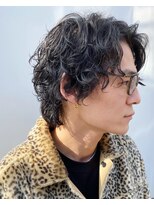 ユノ(juno)&nbsp;ミディアムナチュラルスパイラルパーマ(かきあげ)