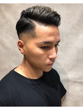 フォーコーナーズ(Four Corners) 【barberstyle】スキンフェード