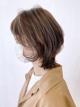 アイティーバイアルバム 藤沢店(IT by ALBUM) レイヤーボブ_ヘルシースタイルふんわりカール_ba324983