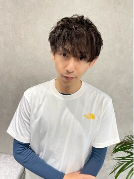 シュネア(shunea330) ハイライト×色気パーマ×ダウンバング