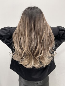 アライブ キチジョウジ(ALIVE Kichijoji) ミルクティーベージュバレイヤージュ