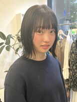 ヘアーアイスカルテット(HAIR ICI QUARTET)&nbsp;切りっぱなしロブ オリーブグレージュ / オオタユキ