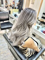 ブレンド 渋谷(BLend)&nbsp;20代30代40代白髪ぼかしハイライト小顔ショートボブミニウルフ