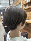 ショートボブ