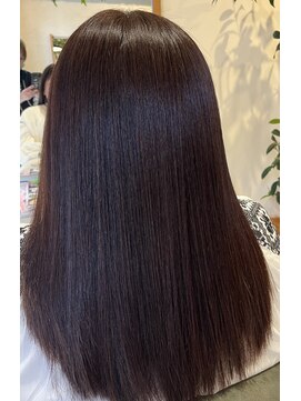 ニジチャウ(Nijichaw) 白髪ぼかし/髪質改善トリートメント＆カット