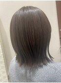 切りっぱなし外ハネボブ×透明感ヘーゼルグレージュ艶カラー