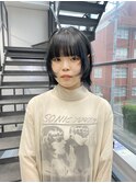 大人かわいいボブレイヤーカット夏カラーネイビーブルー