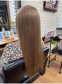 大人可愛いブリーチなし透明感ミルクティーベージュカラー
