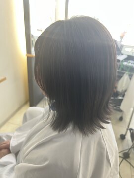 オクトヘアー(Octo hair) 外ハネミディアム