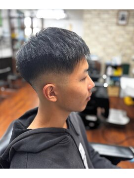 アエル(AELL) スキンフェード