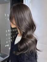 エル バイ アンキシム(elu by AHNKISM)&nbsp;【レイヤーカット】韓国ヘア顔まわりカットブリーチなしカラー