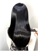 曲がるしなやか縮毛矯正！ダメージレスで艶のある美しい髪へ