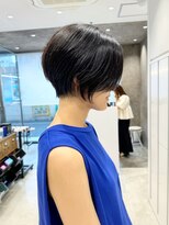 ビブ(VIV) 大人美人丸みショートボブ白髪ぼかしハイライト川崎20代30代40代