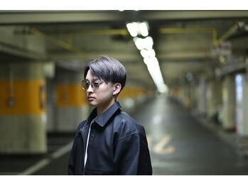 ゴーオン(Go/ON)の写真/忙しいビジネスパーソンへ！メンズカットとメンズパーマが人気で清潔感あるスタイルへ◎
