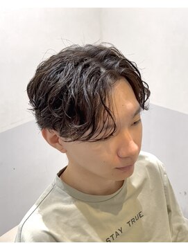 エレノア 枚方(Eleanor) シャドウルーズパーマ！◎吉田