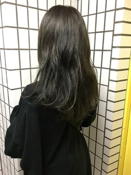 ラべリー 池袋(LOVELEY) お客様スタイル１２６　アッシュグレー