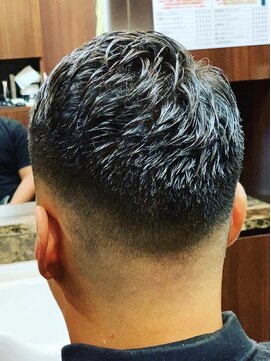 ヒロギンザ 新橋店(HIRO GINZA) スキンフェードスタイル《理容室》