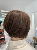 前下がりボブ