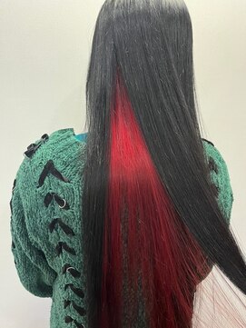 美容室 メザミー MESAMIES セクションカラースーパーロング×鮮やか暖色系インナーカラー