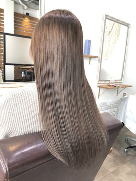 ルー(loup) ミルクティーベージュ/アッシュベージュ/透明感/福岡/天神/大名