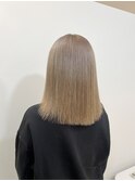 ミルクティーベージュ