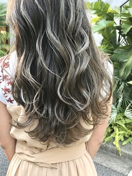 ハーツ(Heart's) 白髪ぼかし脱白髪染め似合わせロングレイヤー40代50代60代♪