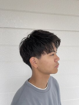 シーン(scene) アップバングショート