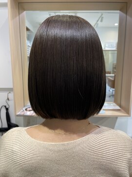リンクル 自由が丘(lincle) 丸みレイヤーボブにプレミアムトリートメントで髪質改善
